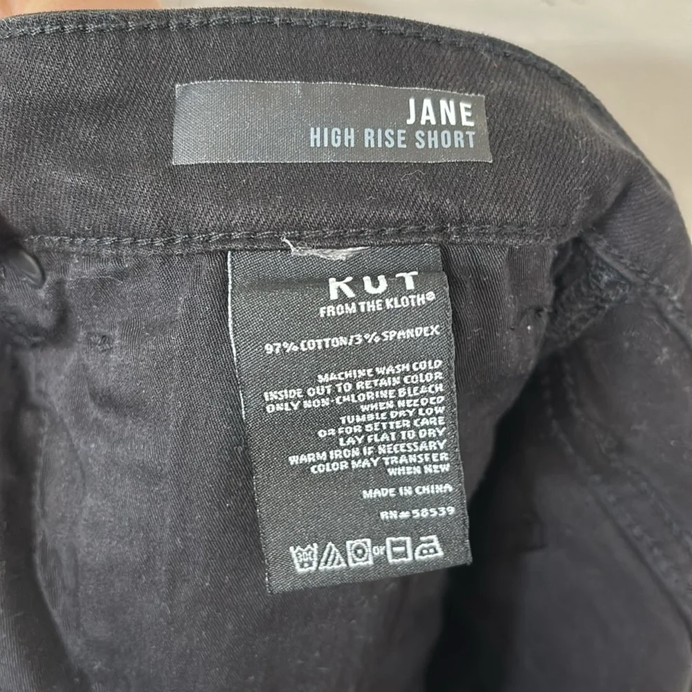 Kut From The Kloth Jane High Rise Black Shorts Size 12 - Picture 8 of 8